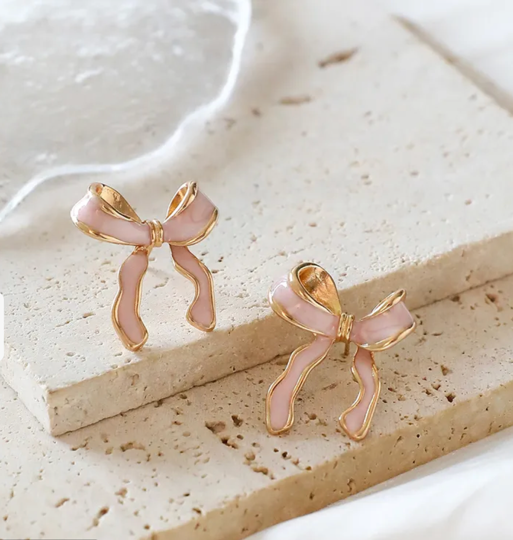 pretty in pink bow stud earrings ππβ¨ pretty in pink bow stud earrings ππβ¨
